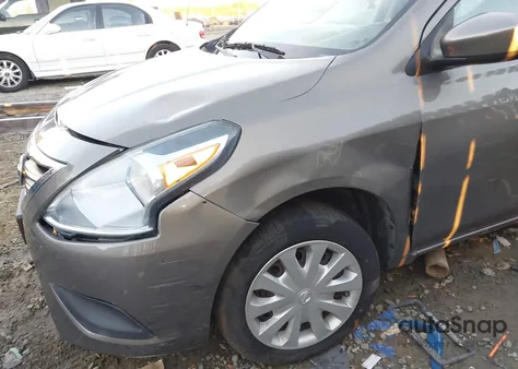 2016 Nissan Versa 1.6 Sv z USA, uszkodzony, nr VIN 3N1CN7AP7GL865566